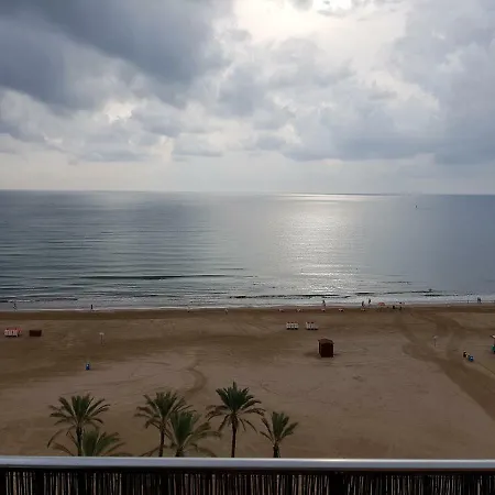 De Lujo En Primera Línea De La Playa De Con Vistas Al Castillo Apartamento Cullera
